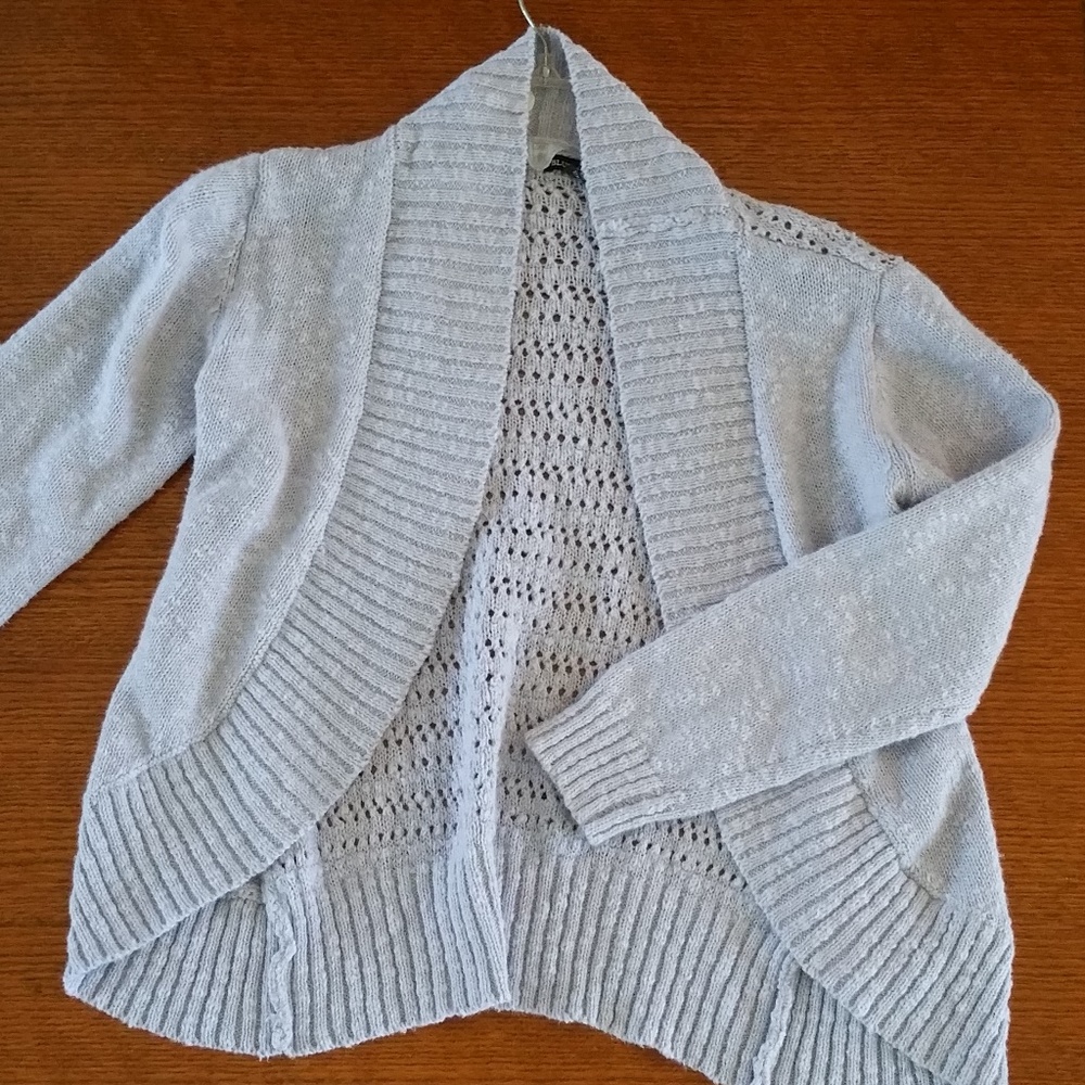 BLUSH AND BLOOM Girls Sweater M Blue